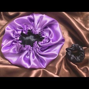 Black & purple bonnet